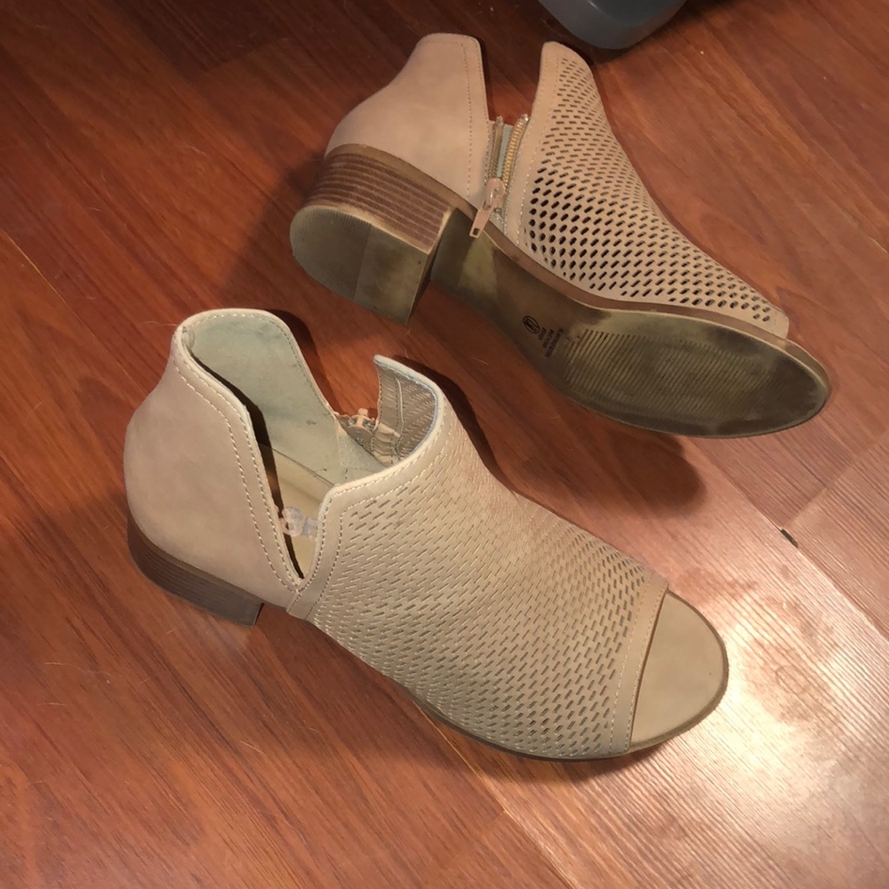 low cut Booties